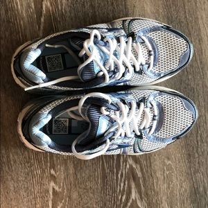 Brooks Adrenaline GTS 12 size 10 female